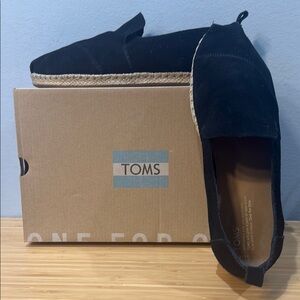 Toms Black Espadrille Slip-On Shoes with Canvas Upper and Rounded Toe